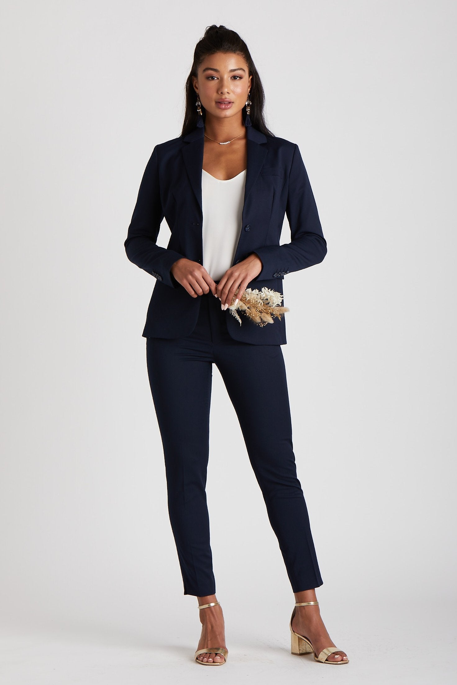 Best oversized suits for women – How to style the suit